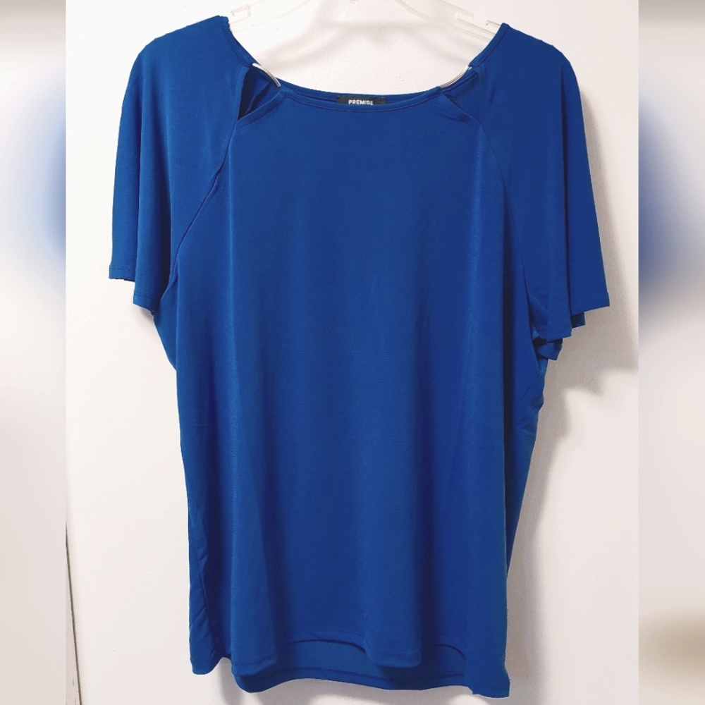 NWT PREMISE Blue Flutter Sleeve Top